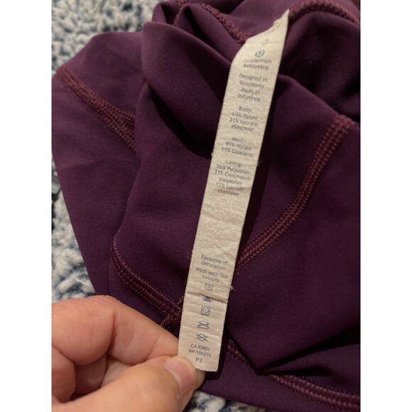 Lululemon Purple High-Waisted Leggings With‎ Mesh Panels Size 2 - Picture 10 of 11